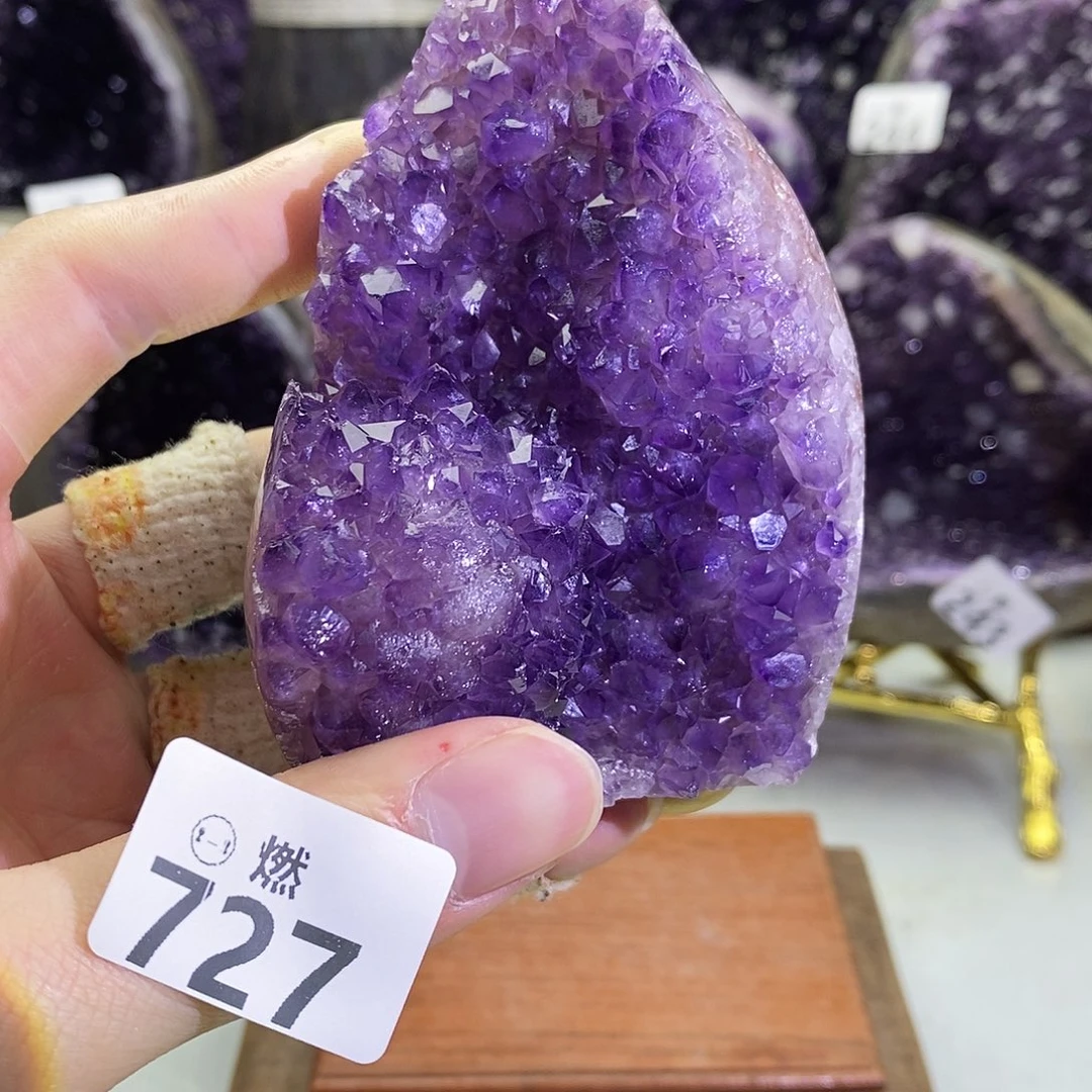 紫晶大型摆件（非配饰）未镶嵌