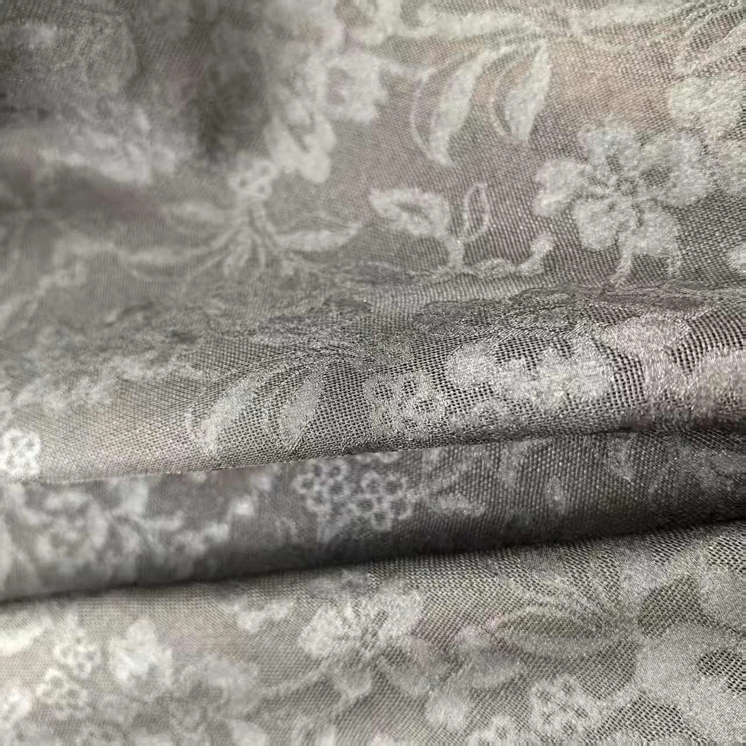 非遗传承人系列  提花三经绞罗枝条梅花 110门幅