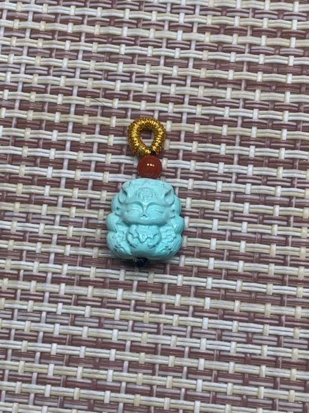 原矿绿松石小雕刻