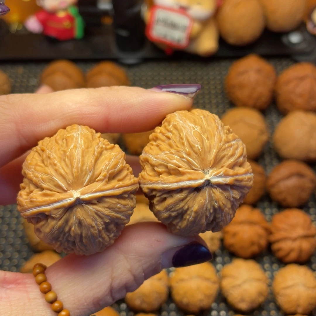 浪***浪文玩核桃吊坠36尺全品闷尖狮子头