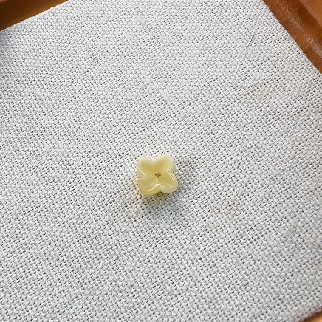 琥珀未镶嵌珠宝奇石梦****