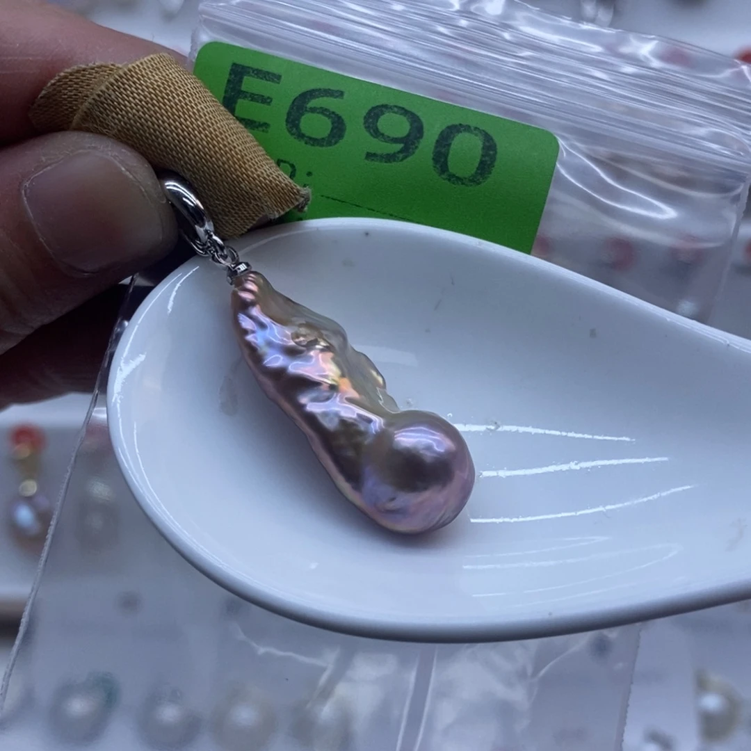 未镶嵌颈饰淡水珍珠