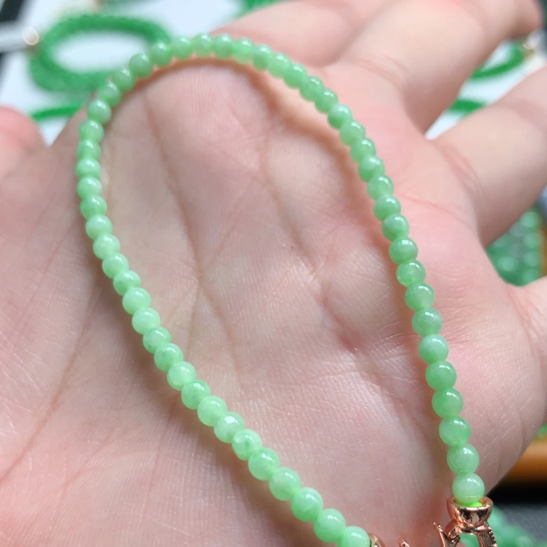 翡翠未镶嵌手链翡翠