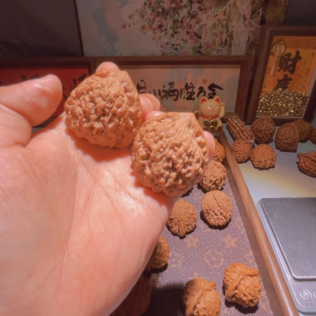 泡***腐瑞麟文玩核桃官帽