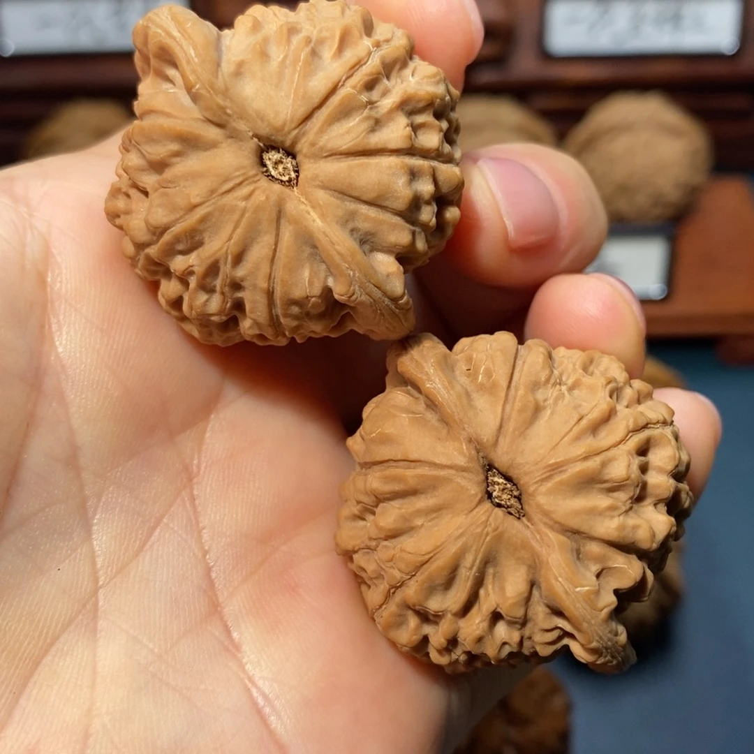 文玩核桃把件汉鼎全品39