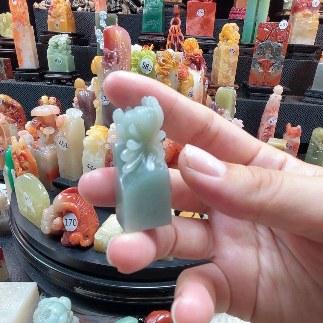 寿山石其他天青小雏菊