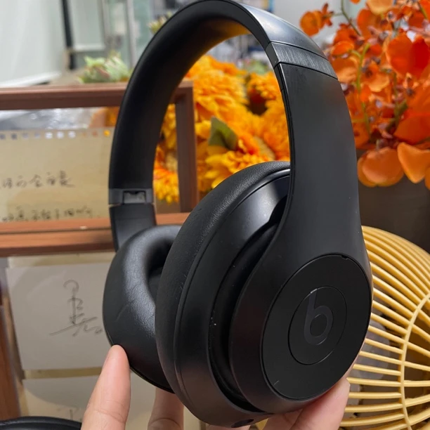 95新 BEATS Studio Pro头戴式主动降噪无线蓝牙耳机耳麦