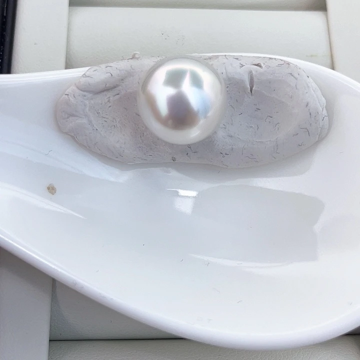 冬***薯未镶嵌海水珍珠12-13mm