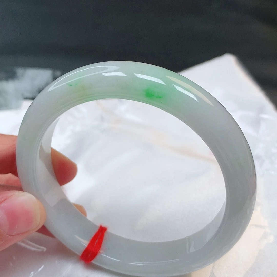 翡翠手镯未镶嵌240号