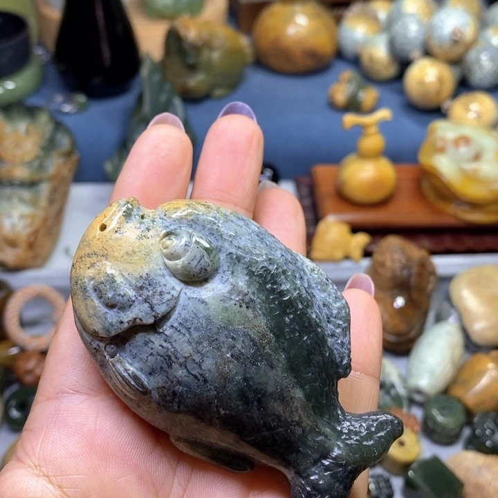 岫岩河磨玉（透闪石质玉）未镶嵌把件