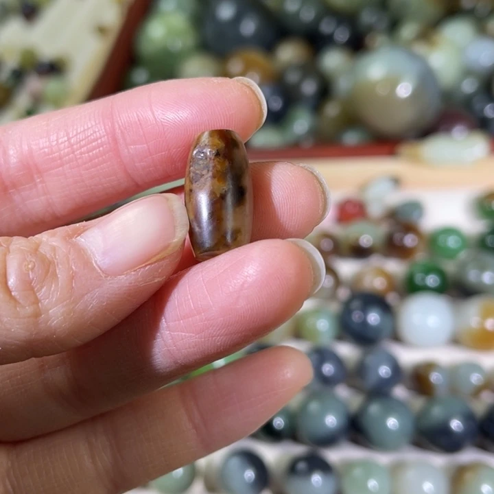 和田玉（糖玉）未镶嵌手链