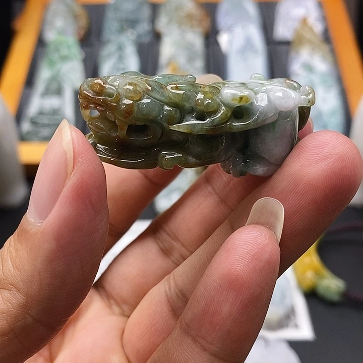 翡翠未镶嵌吊坠(不含链)挂件