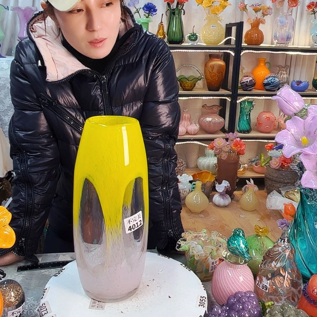 大花瓶福利家悦琉璃工艺品不完美