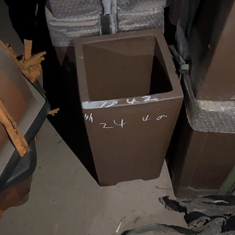 紫砂花盆高四方盆一个