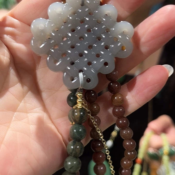 未镶嵌岫玉毛衣链