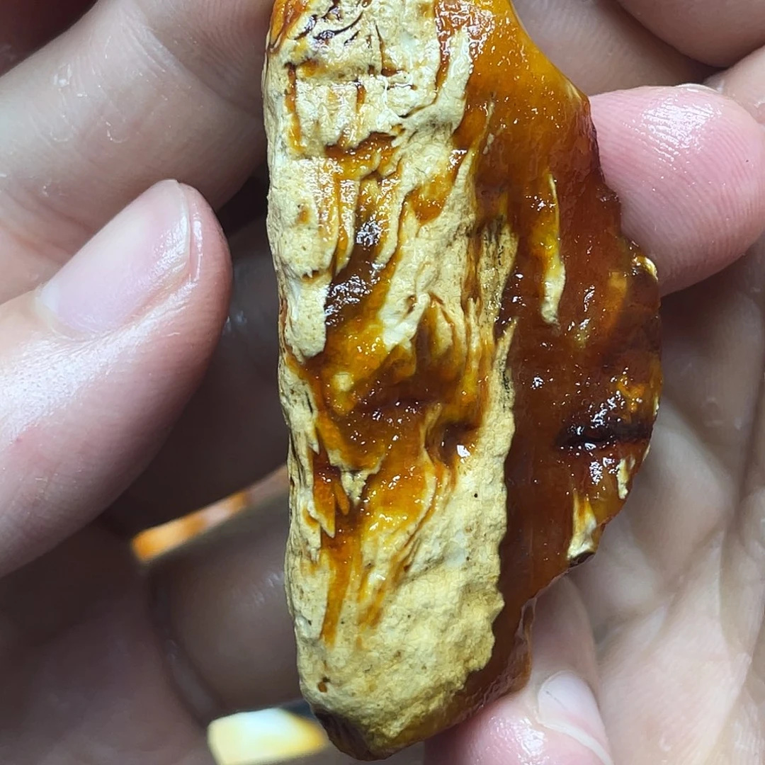 定制琥珀未镶嵌安**一