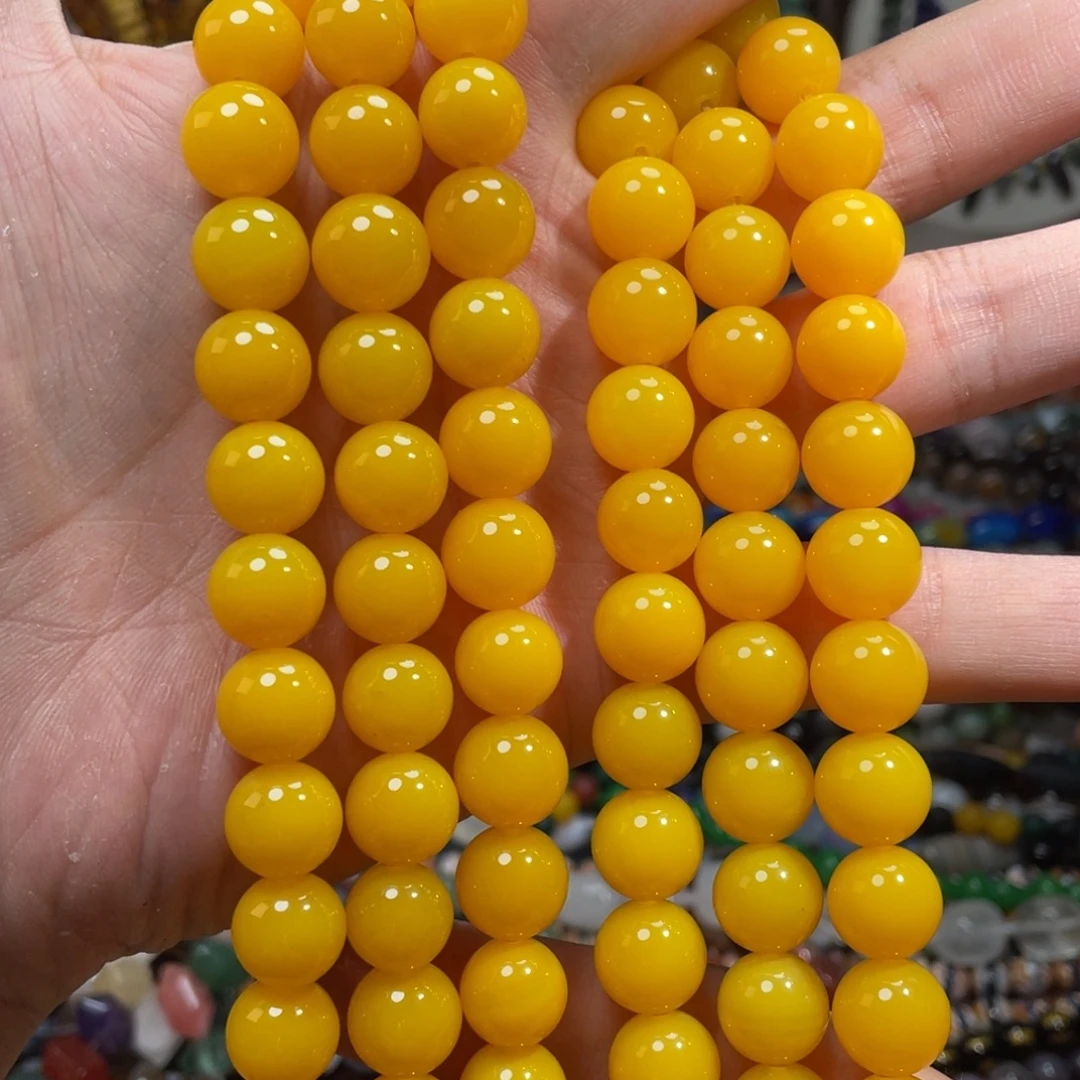 石英质玉，A黄玛瑙12mm一条，未镶嵌