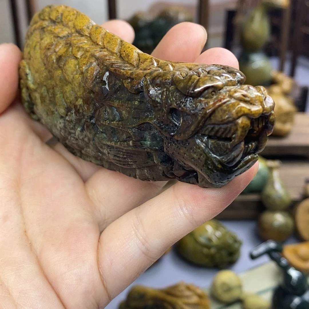 照***孟岫岩河磨玉（透闪石质玉）未镶嵌把件