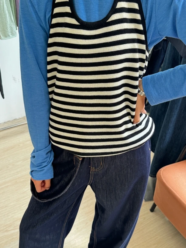 夏季显白U领简约针织无袖背心时尚内搭可外穿（no退换）