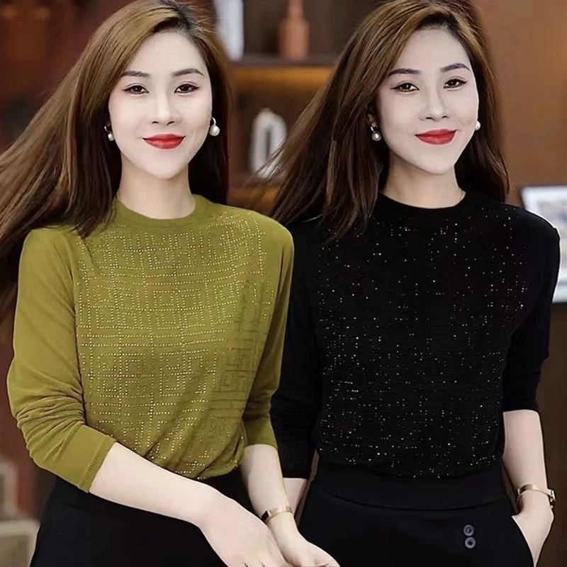 烫钻上衣女春秋季新款圆领时尚洋气减龄妈妈装气质长袖百搭打底衫