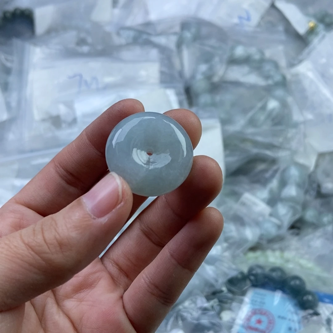 林***虎翡翠未镶嵌手链翡翠