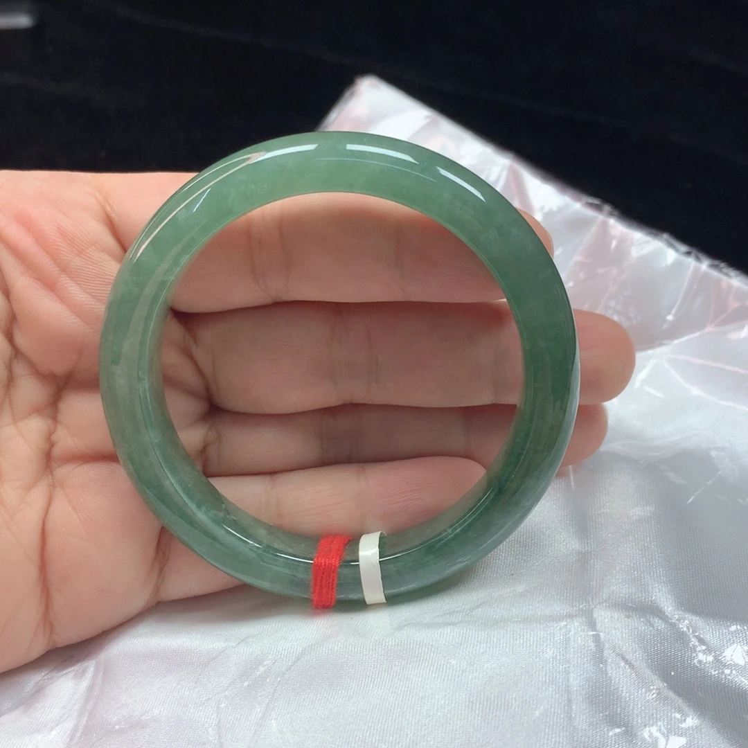 翡翠未镶嵌手镯55.5