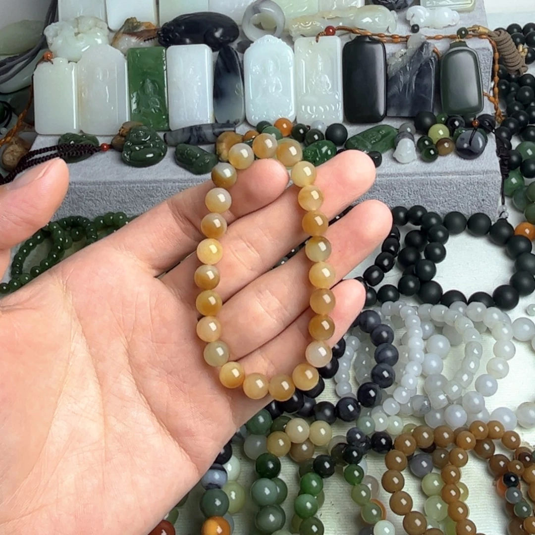 和田玉未镶嵌手串新疆且末糖白0.8