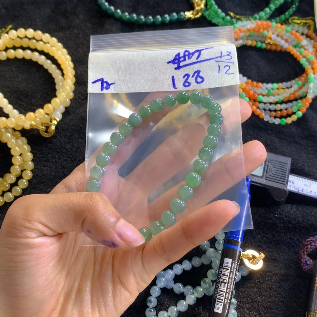 未镶嵌定制翡翠天然缅甸翡翠