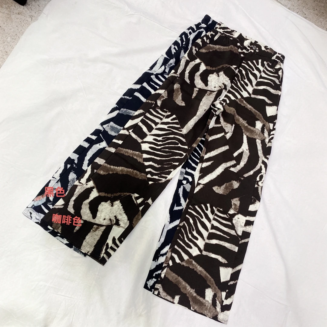 黑白涂鸦潮流阔腿长裤-果梓96182-1