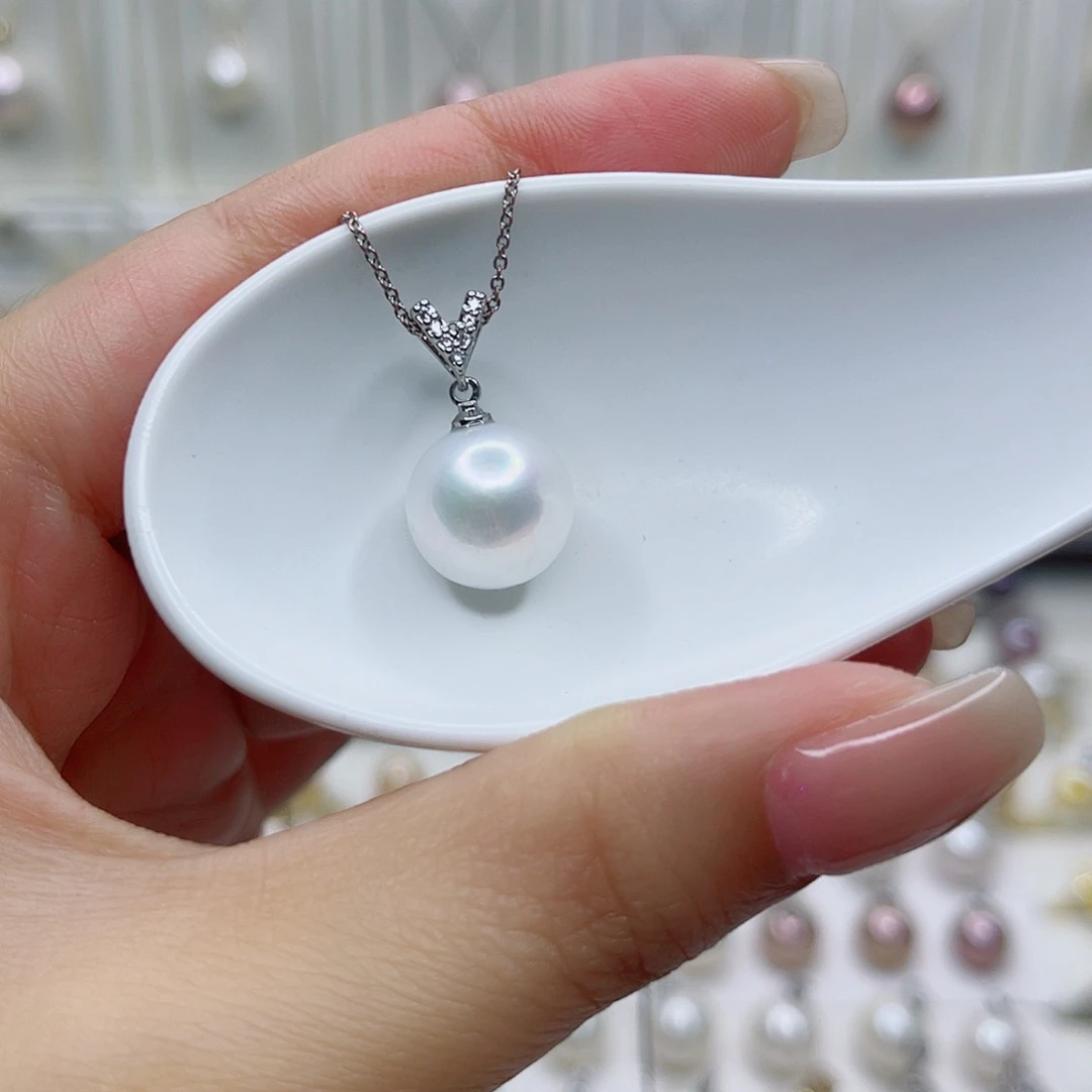 淡水珍珠未镶嵌吊坠(赠链)