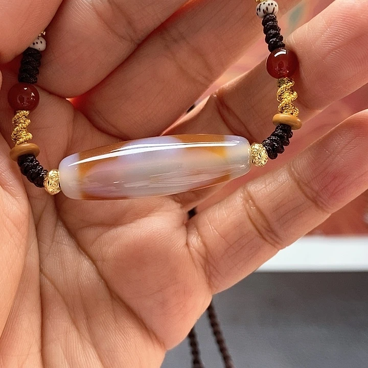 玛瑙/玉髓颈饰合金