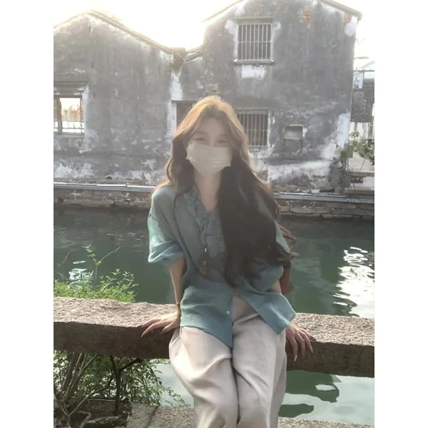 夏季新款慵懒风复古花边衬衫上衣高腰显瘦阔腿裤两件套