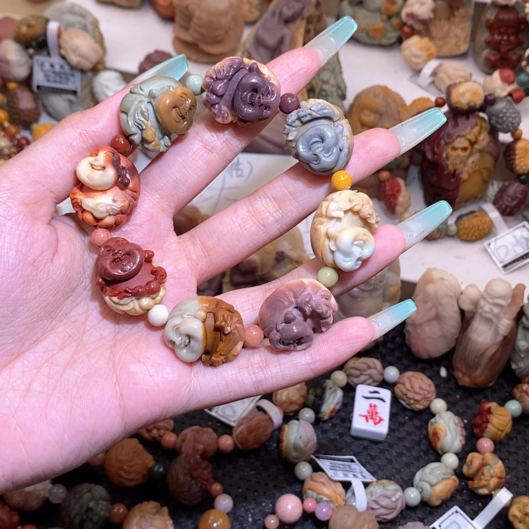 未镶嵌手链石英质玉（阿拉善玉）