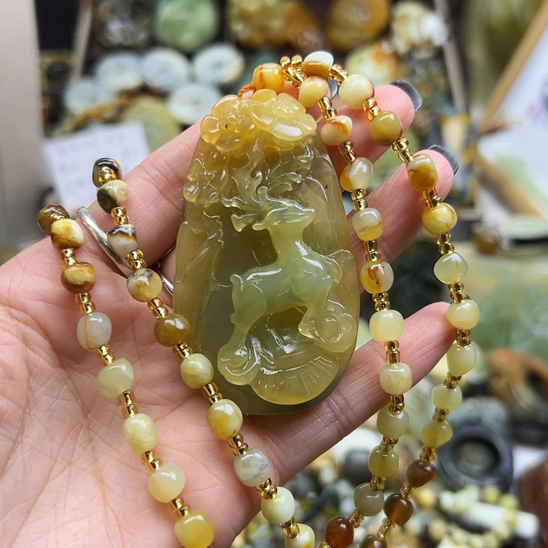 荷***岫玉未镶嵌颈饰花玉小鹿