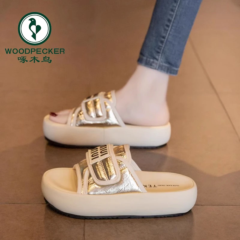 啄木鸟凉拖鞋女夏2025新款厚底沙滩凉鞋网红超火配裙子时尚一字拖