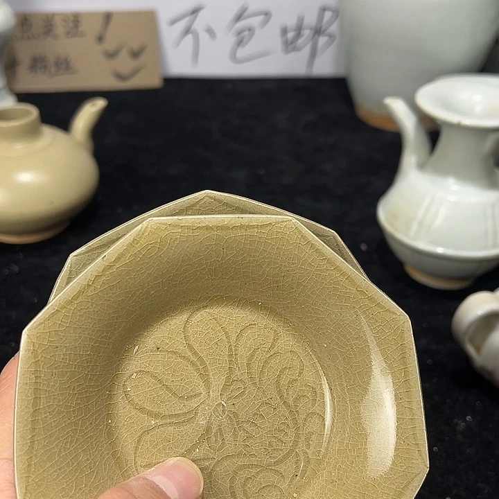由***知其他陶越窑八方盘