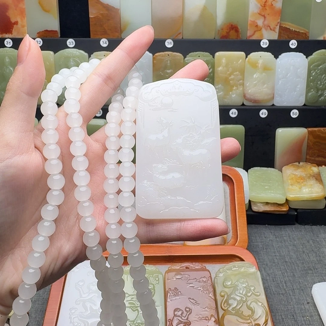 m***”非金属方解石玉羊
