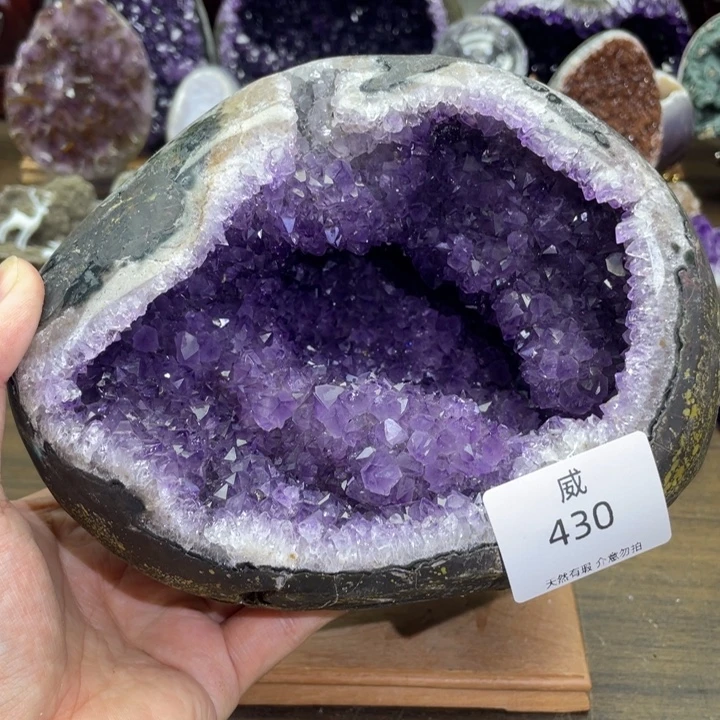 未镶嵌珠宝半成品水晶