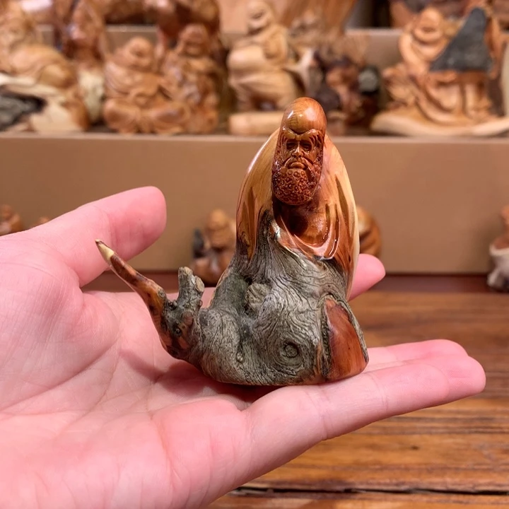 柏木（崖柏）根雕摆件