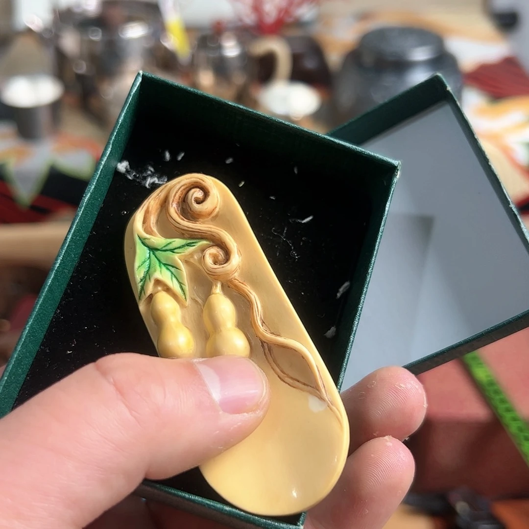 紫砂茶杯我们的生活方式就是这样