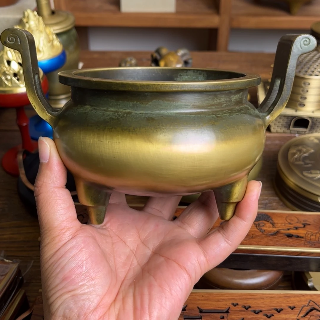 雨***天黄铜三足官帽香炉