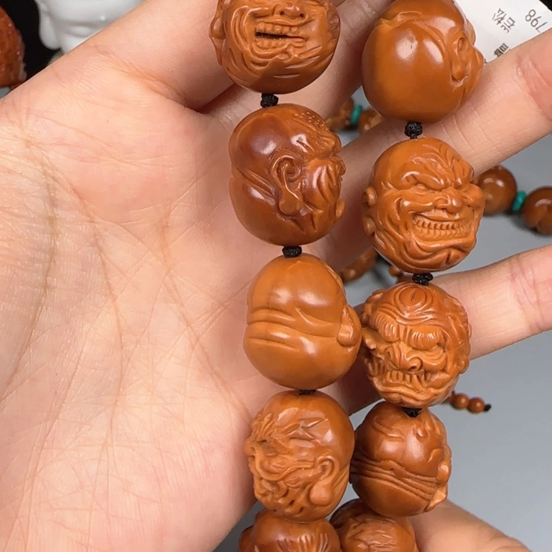 吊坠橄榄核佛爷恶僧