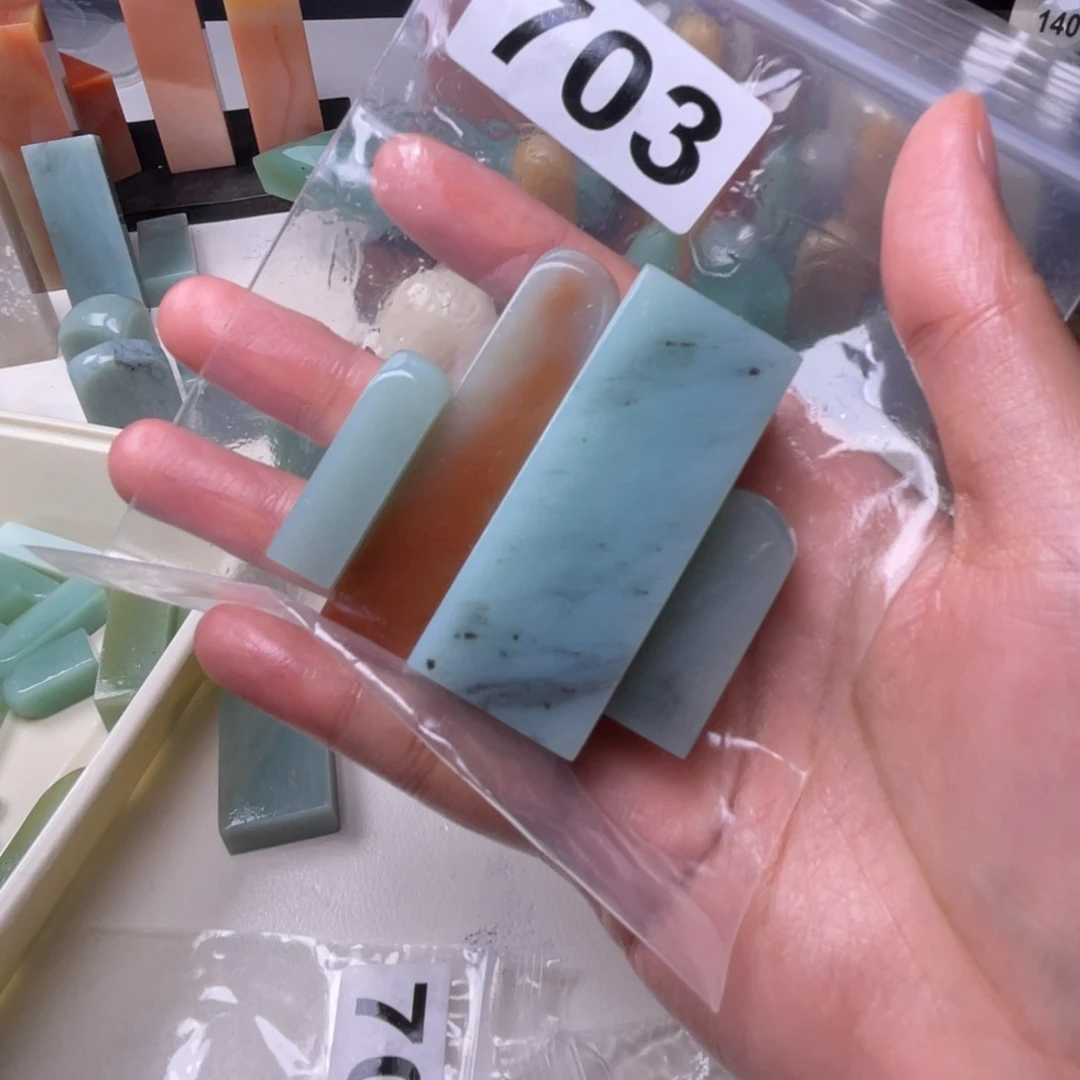 又***天老挝石天青石天青石4个