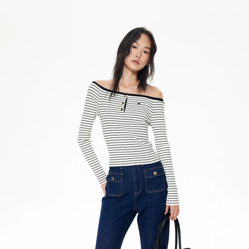 REVAN芮范冬季摩登一字肩条纹毛衫RL90601386