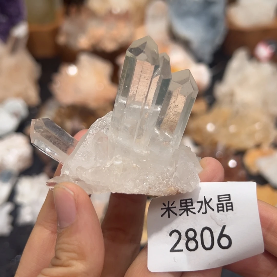 未镶嵌水晶珠宝半成品