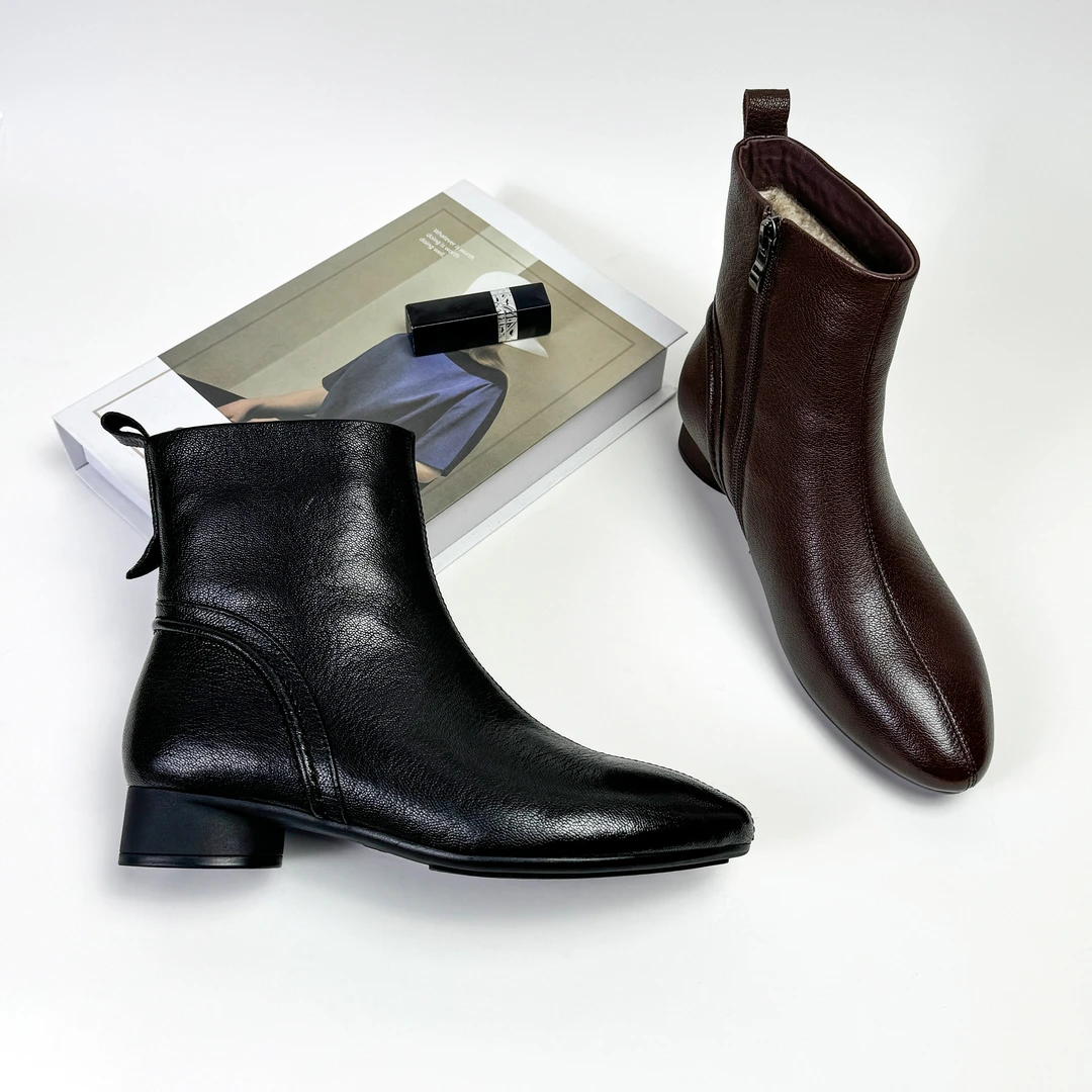 3CM低跟冬季时装靴时尚百搭真皮粗跟加绒英伦风尖头秋冬潮流休闲