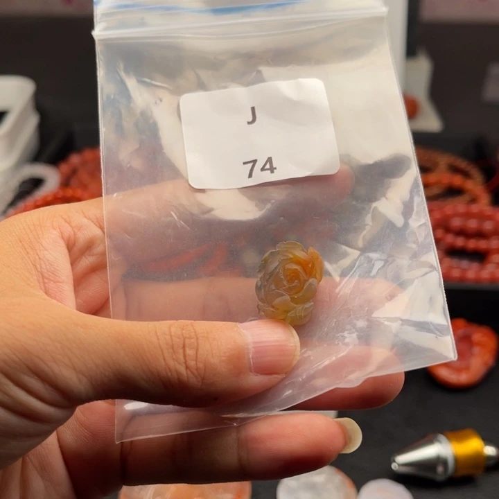 未镶嵌南红玛瑙多样性发货配饰南红玛瑙