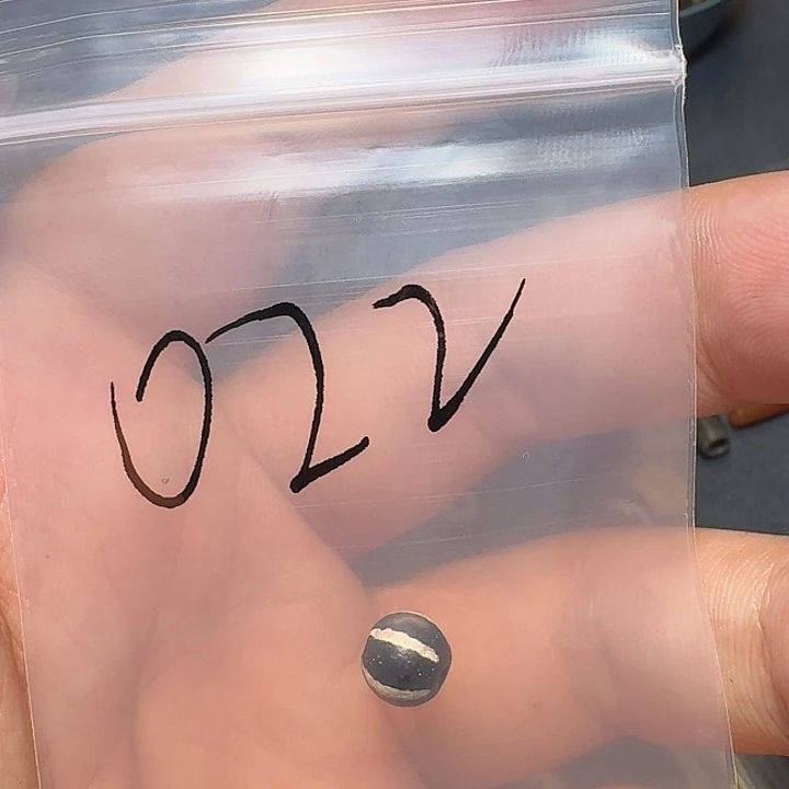 泥塑￴**噜叁佰直播怼货