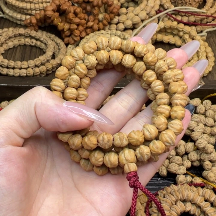 【闪购商品】吊坠柏香籽/百香籽柯*鴨