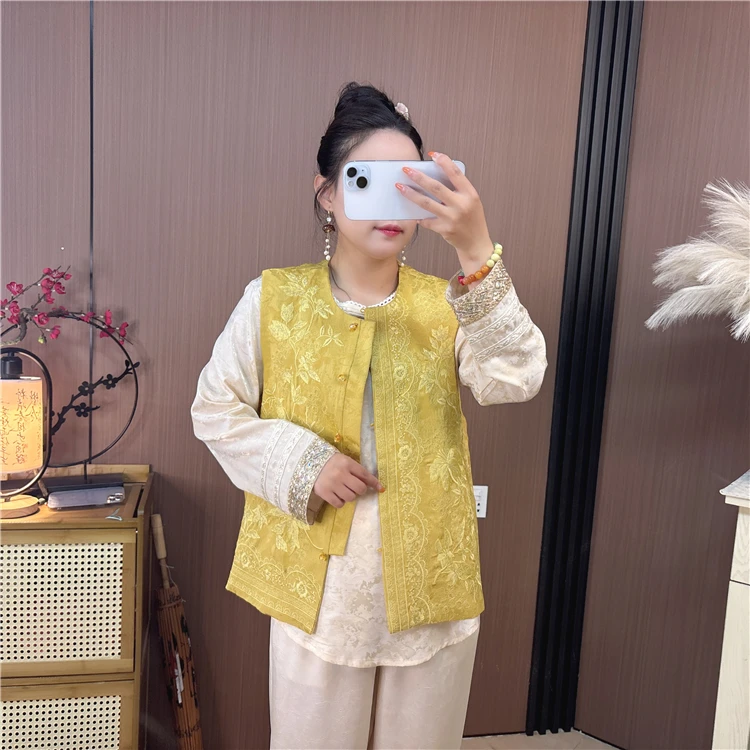 【蝶黄】刺绣马甲复古春季新中式女士中国风马夹国潮气质坎肩